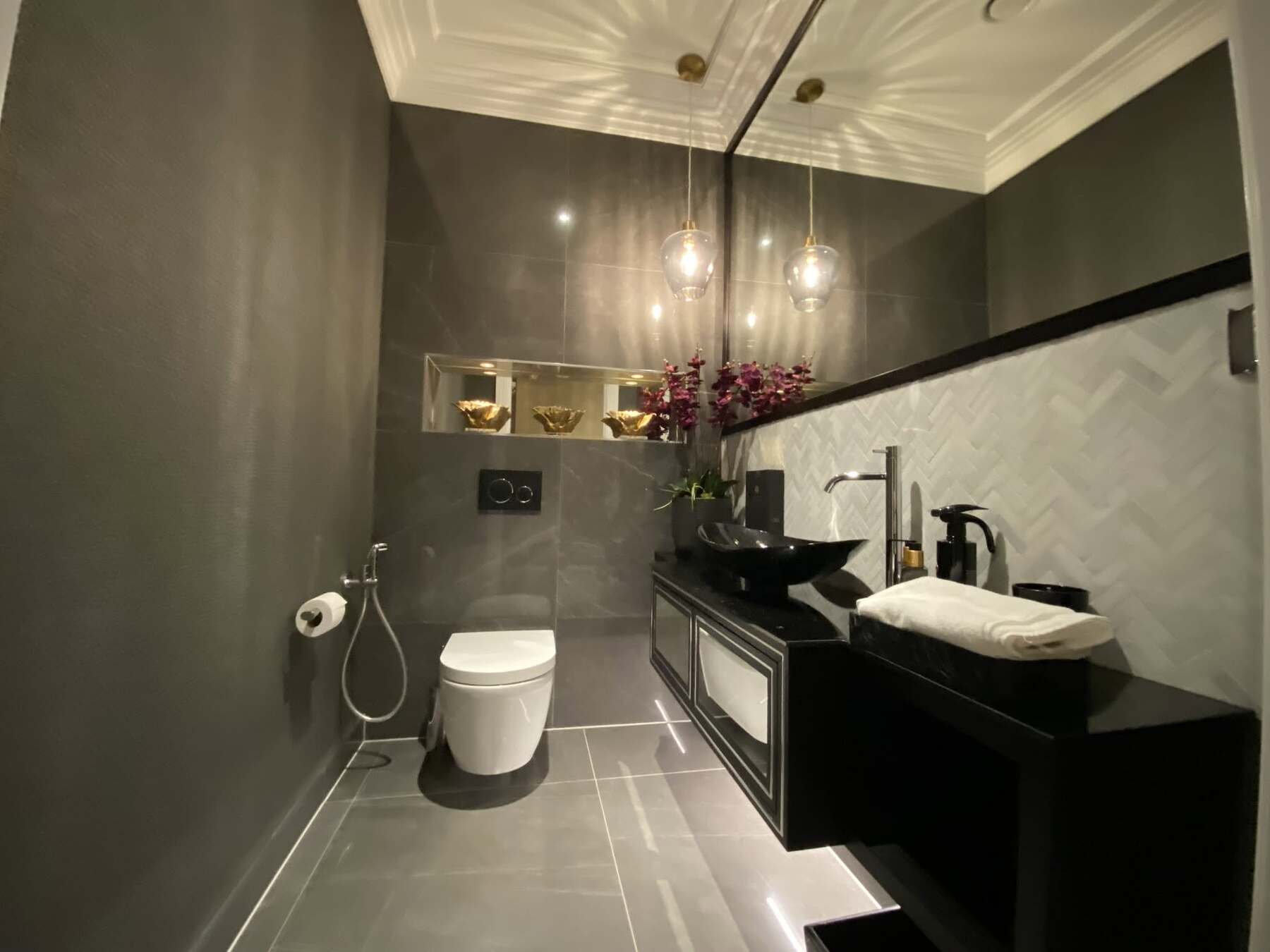 Finished Northwood dressing room