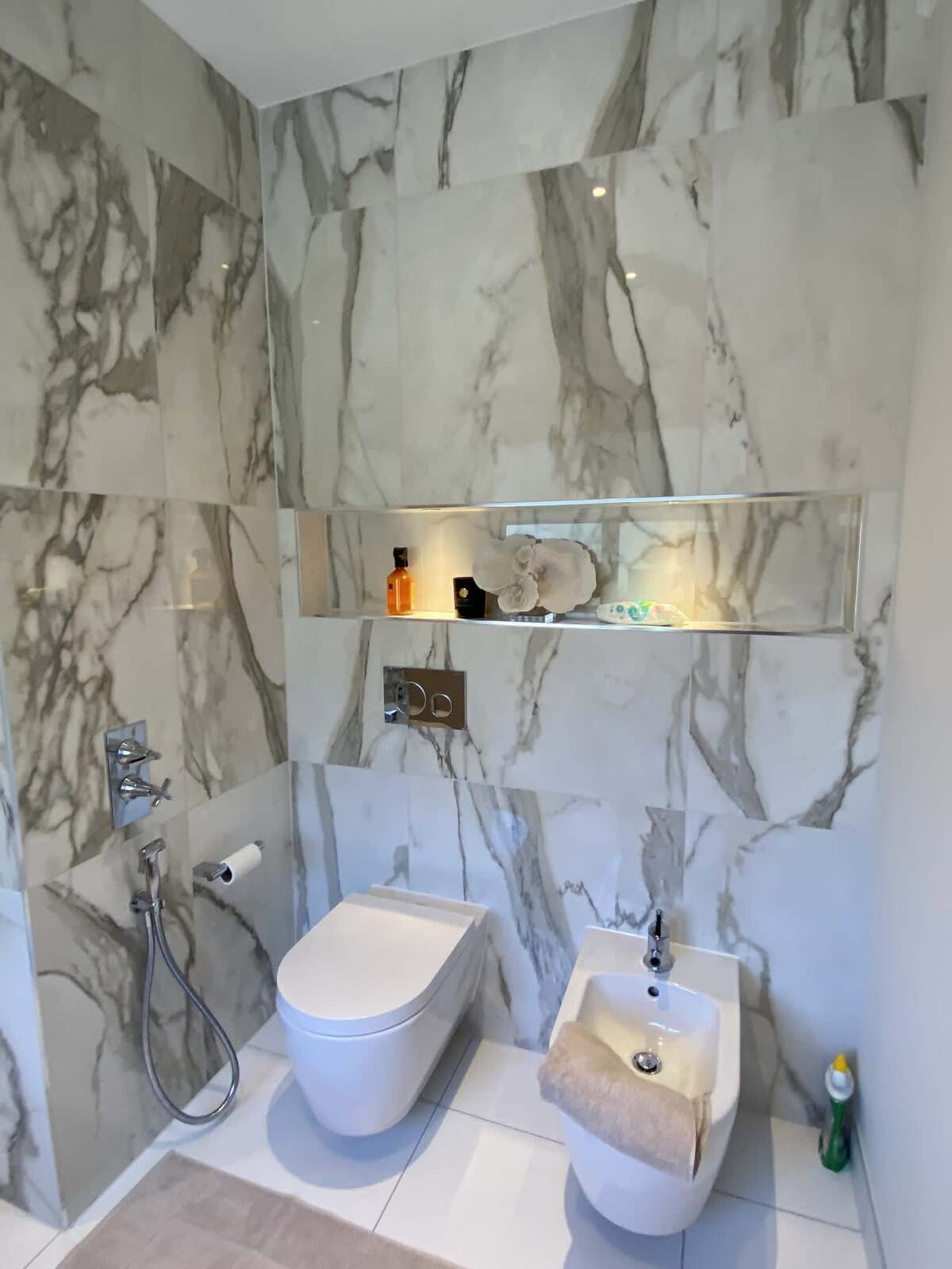 Finished Northwood marble bathroom